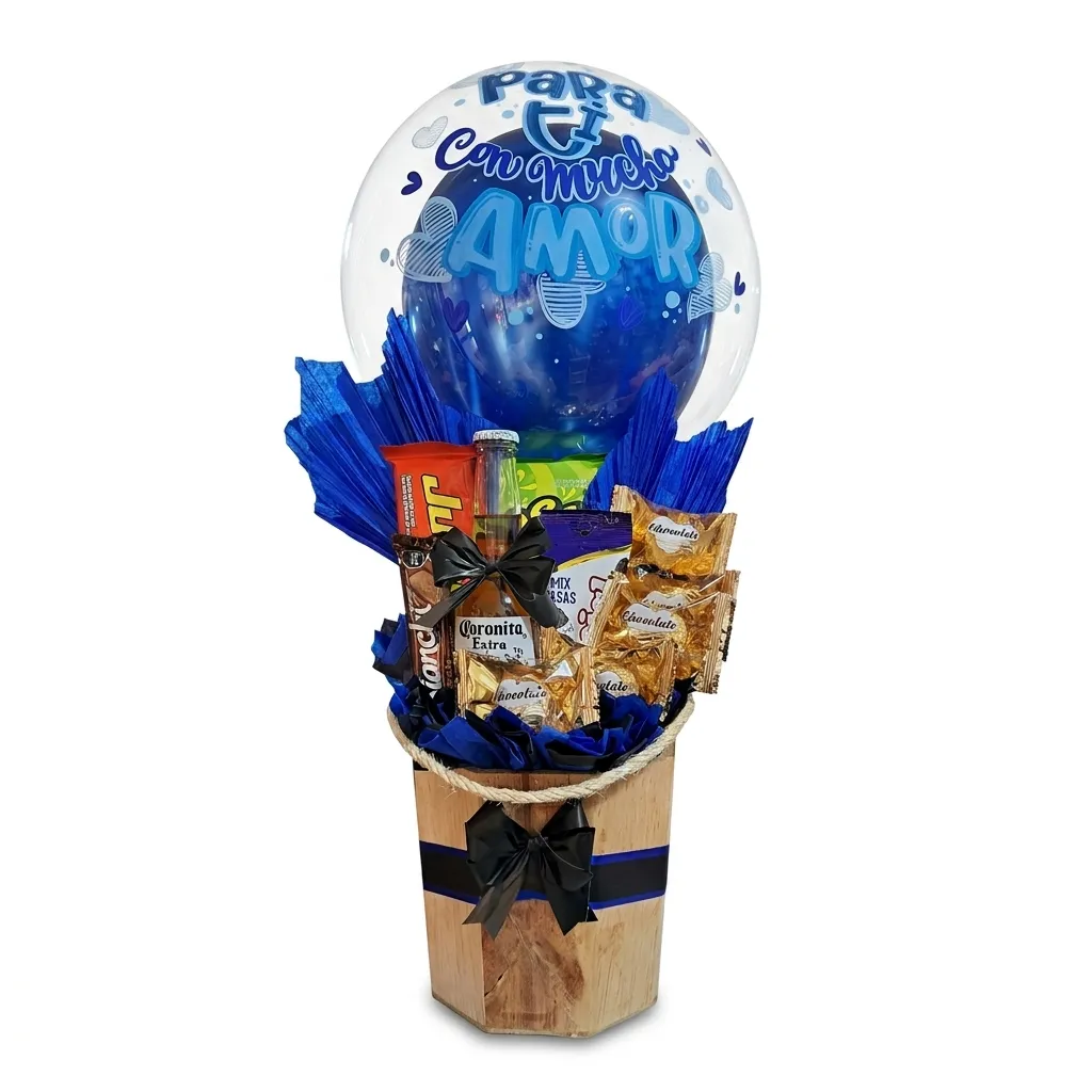 Ancheta de regalo en balde de madera con cerveza Coronita, chocolates dorados y globo burbuja Para Ti Con Mucho Amor fondo blanco